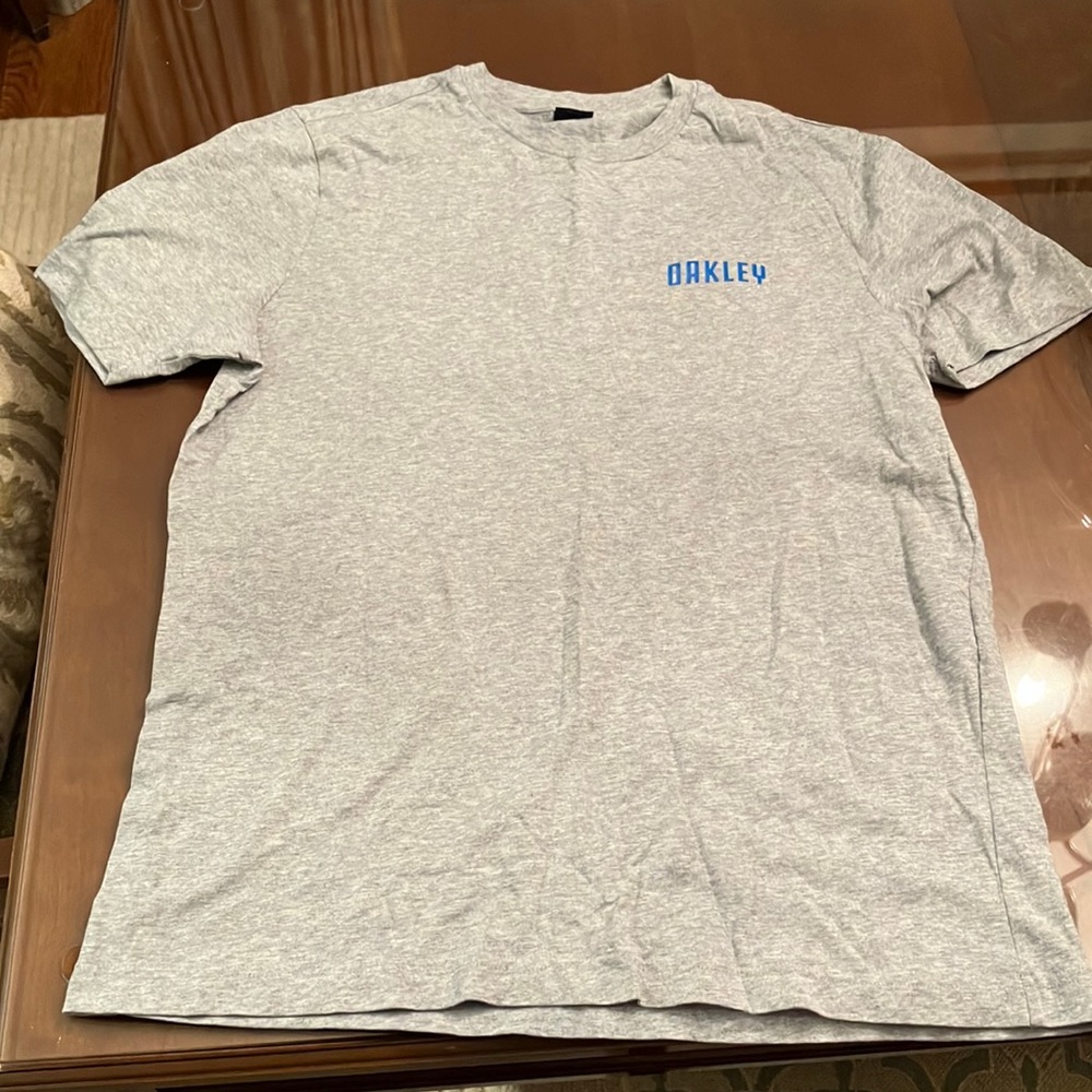 Oakley shirt
